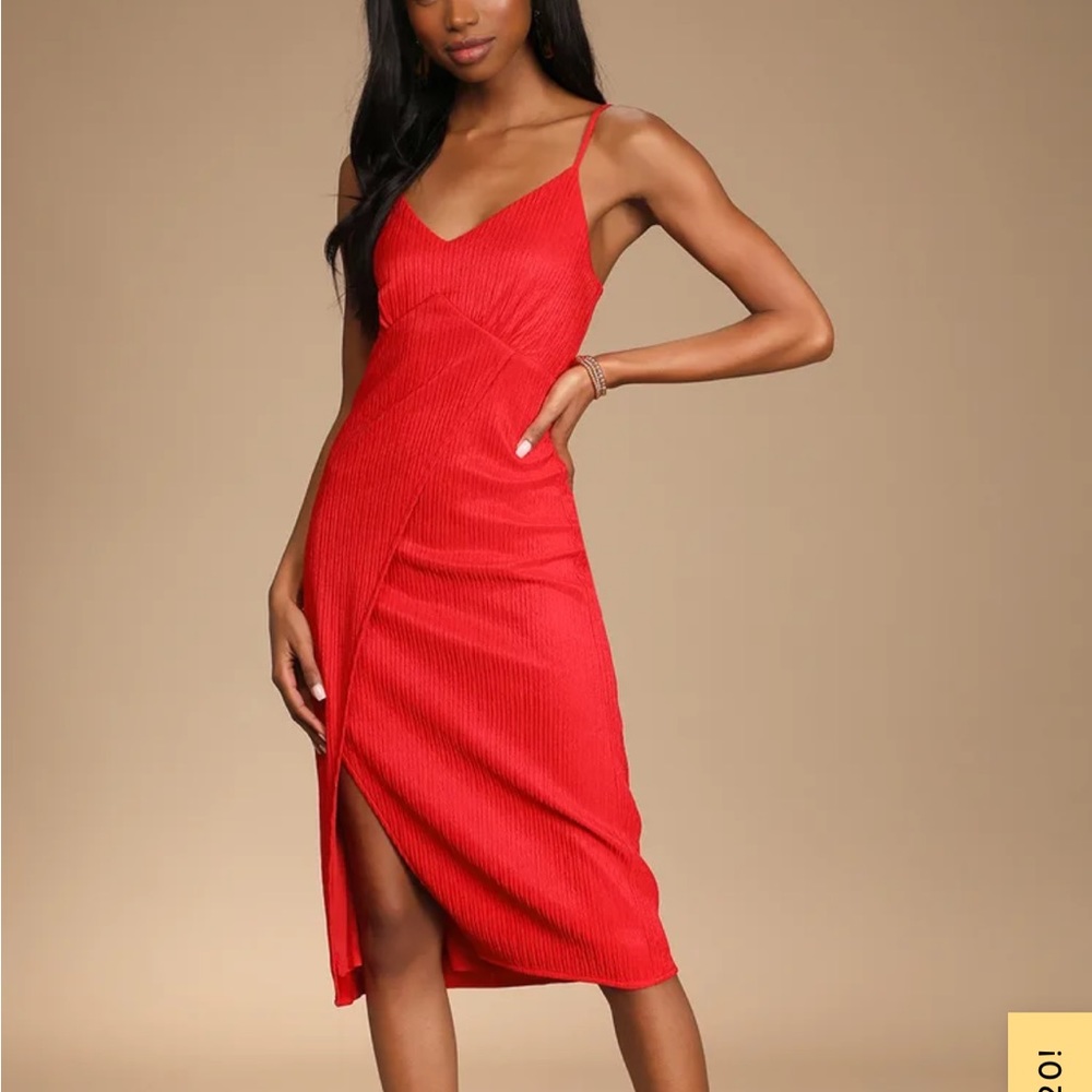 Lulus red dress